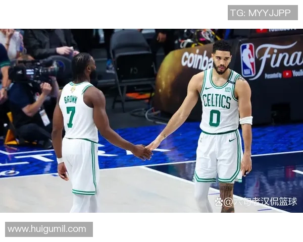 尼克斯与凯尔特人精彩对决直播全程回顾与分析